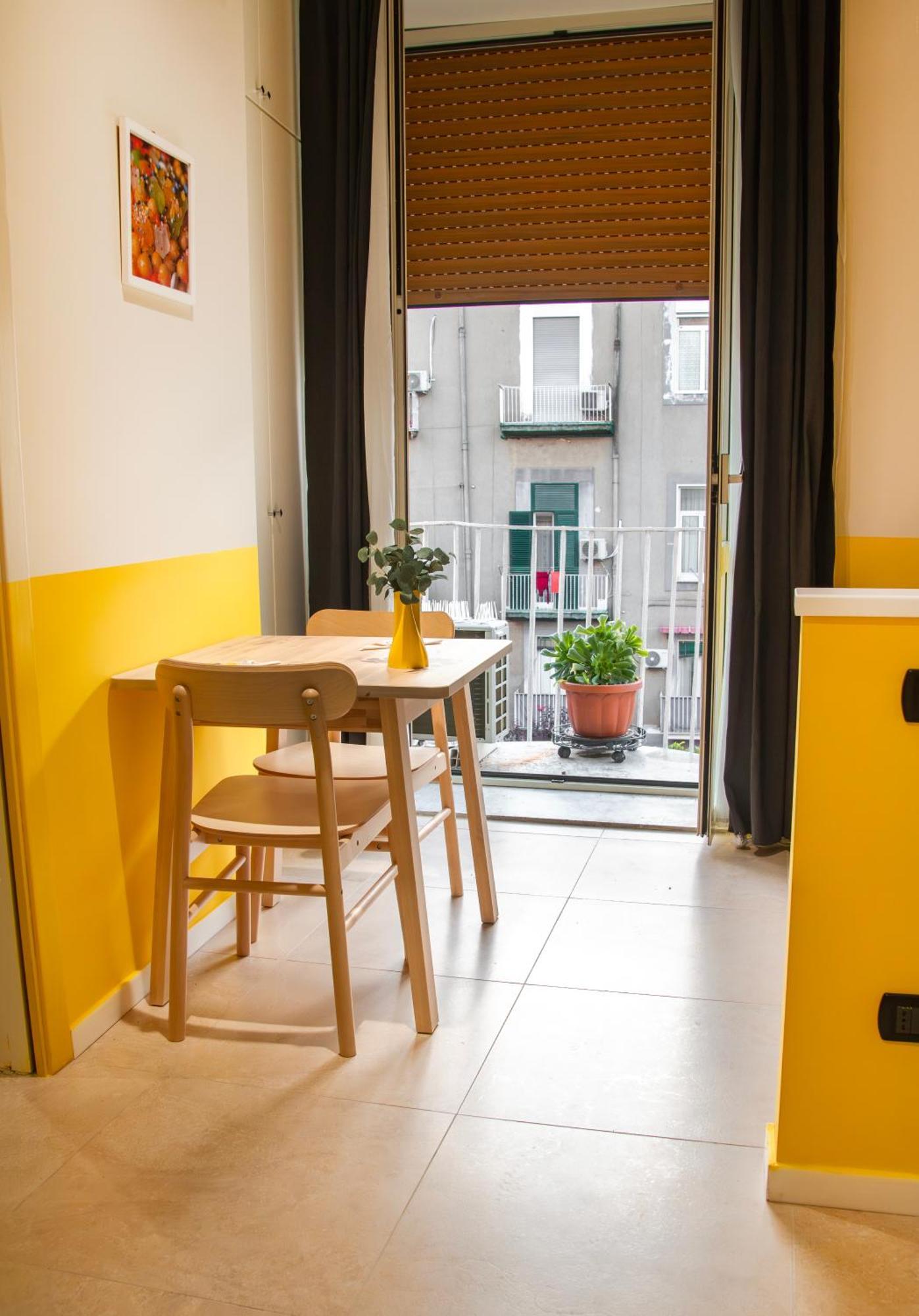B&B Capriccio Napoli ภายนอก รูปภาพ